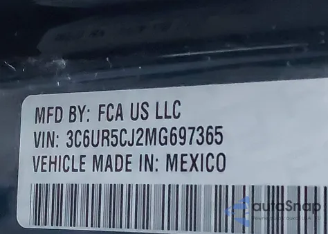 2021 Ram 2500 Tradesman 4X4 6'4 Box z USA, uszkodzony, nr VIN 3C6UR5CJ2MG697365